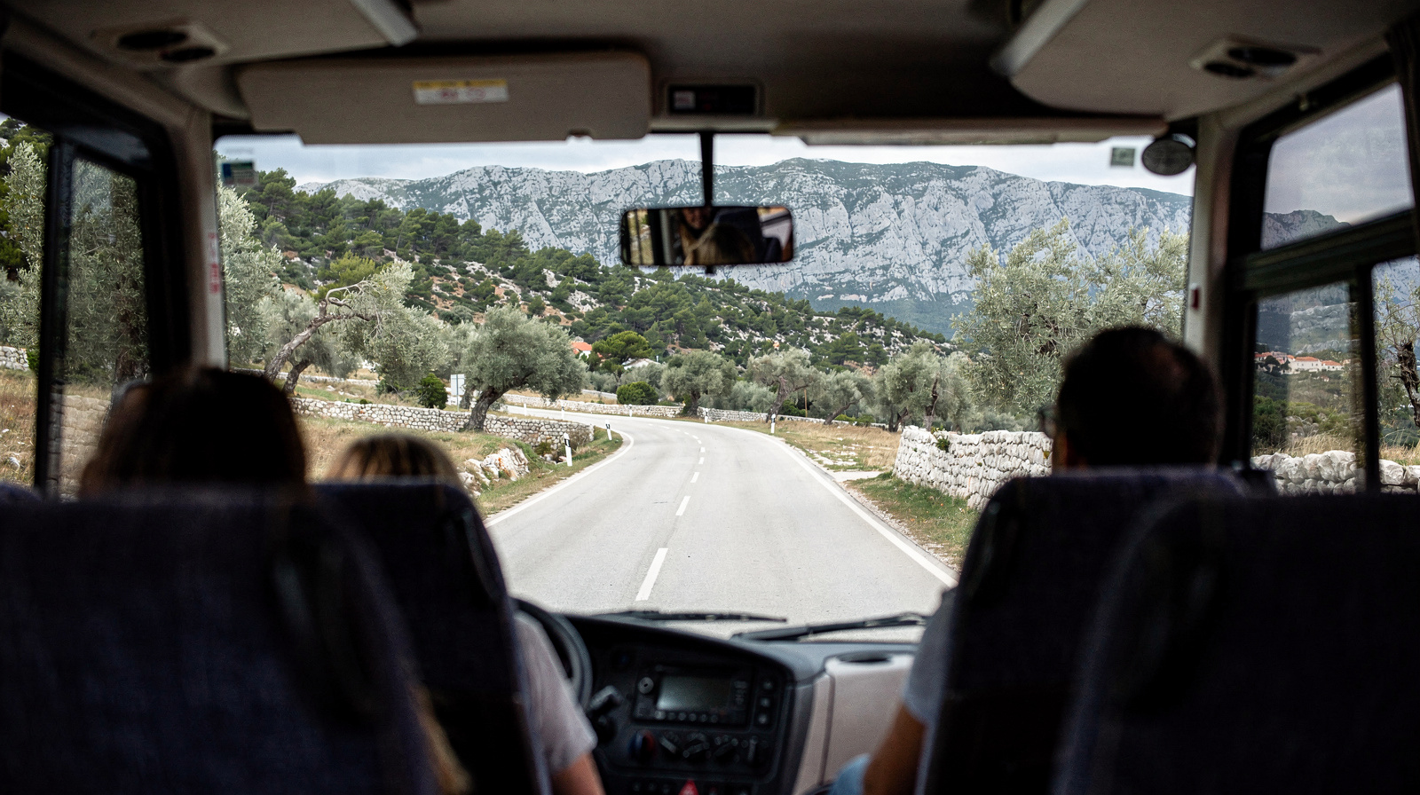 Bus from Zadar to Plitvice and Krka: The Practical Guide