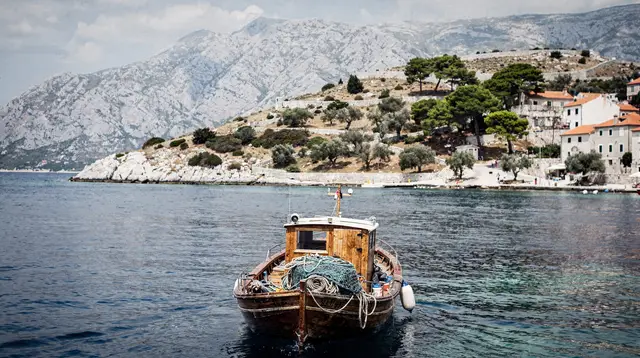 Traditional Fishing Boat Tours from Zadar