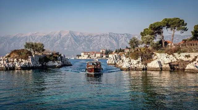 Island Hopping from Zadar: A Guide to the Archipelago