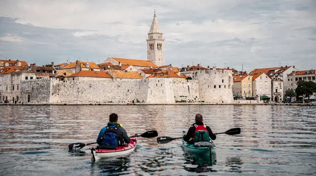 Kayaking Tour Along Zadar's Old Town Coastline