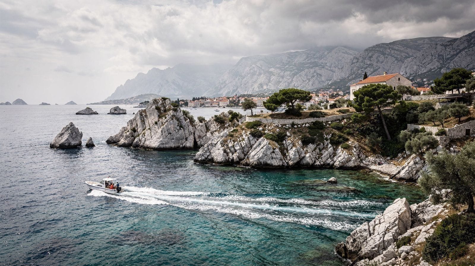 Small-Group Boat Tours Along the Zadar Coastline