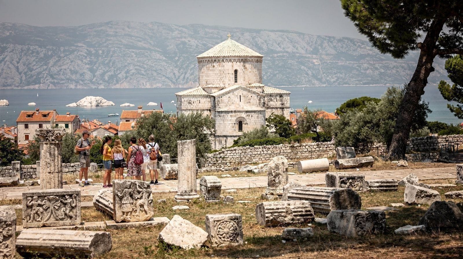 Zadar History Walking Tour: Roman Forum and St Donatus