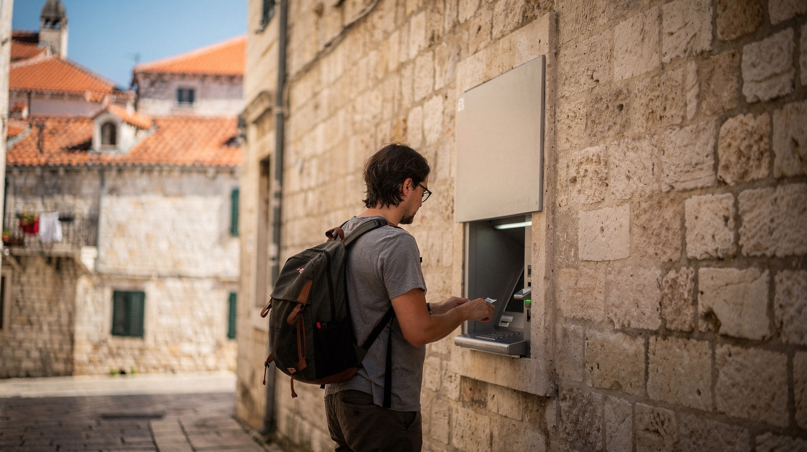 Money in Zadar: Euro, Cards and Cash in 2026